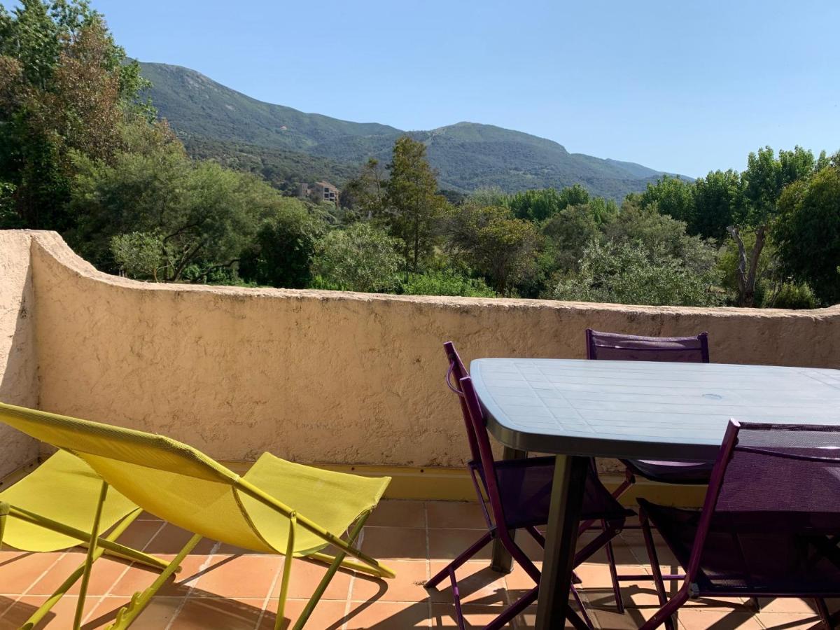 Du Parc De La Liscia Apartment
